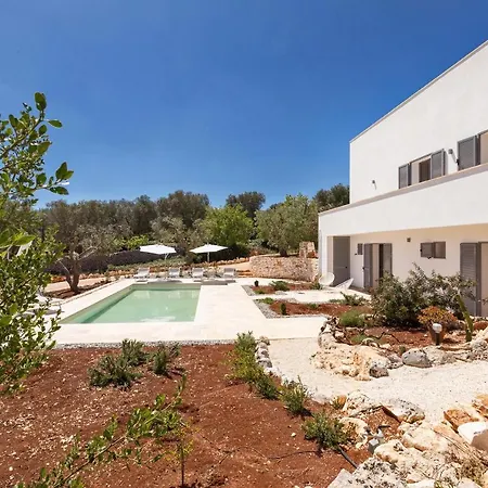 Traghetto Sleeps 8 Pool Air Con Wifi Villa Ostuni