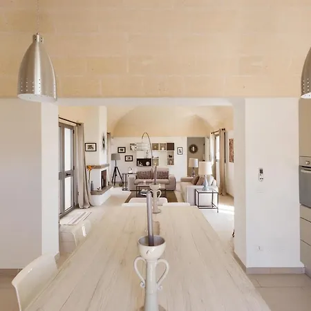 Traghetto Sleeps 8 Pool Air Con Wifi * Ostuni